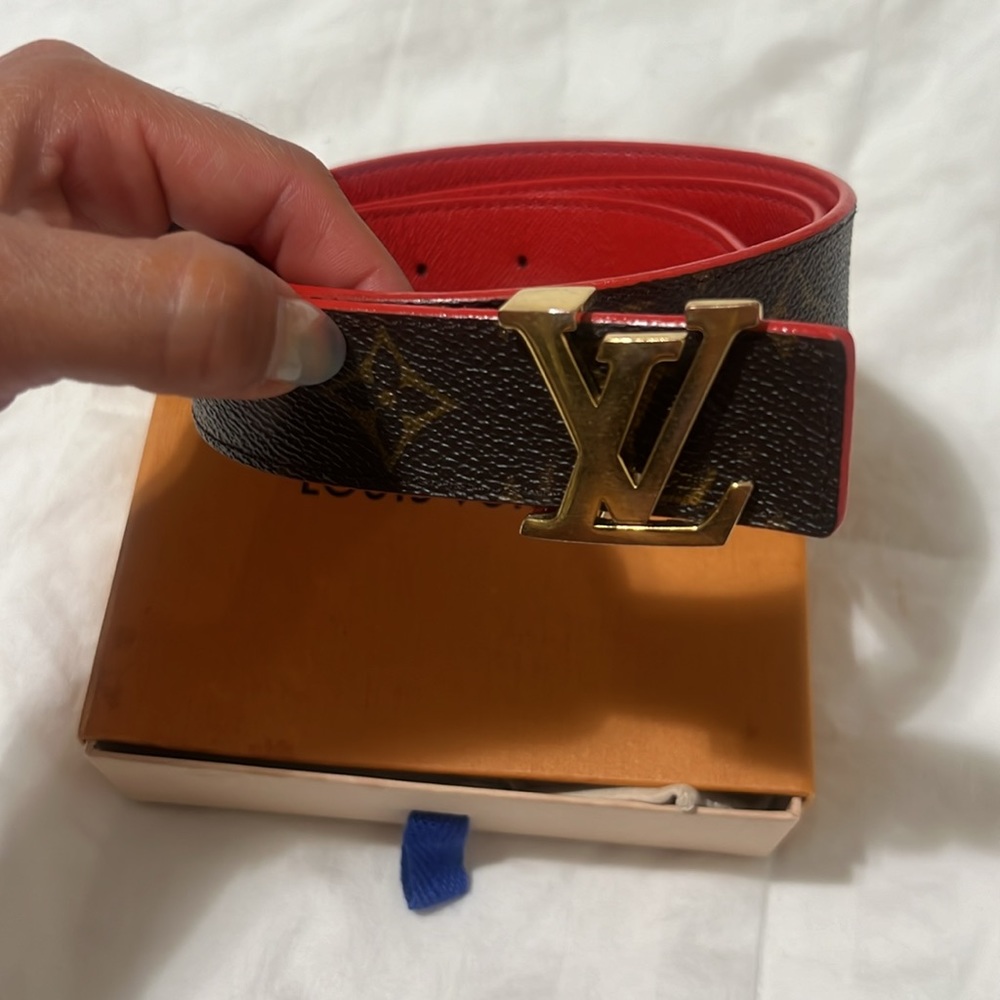 LOUIS VUITTON REVERSIBLE BELT